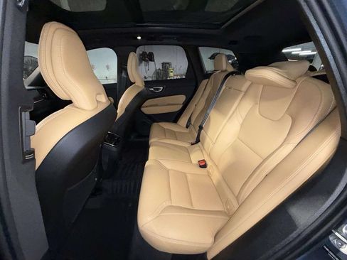 Used 2025 Volvo XC60 B5 Ultra w/ Protection Package Premier AWD/4WD image 19