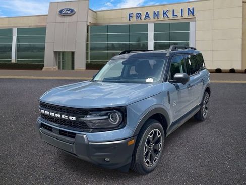 New 2026 Ford Bronco Sport Outer Banks w/ Outer Banks Tech Package+ AWD/4WD image 7