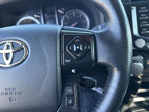 Certified 2024 Toyota 4Runner TRD Off-Road Premium image 20