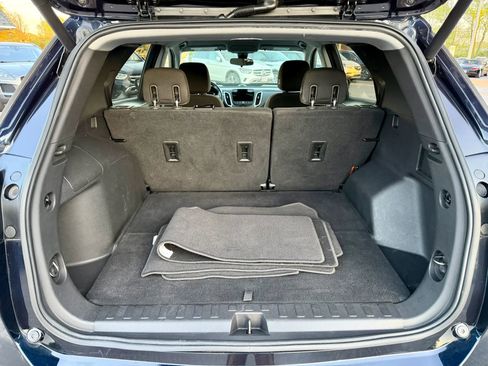 Used 2020 Chevrolet Equinox LT image 10