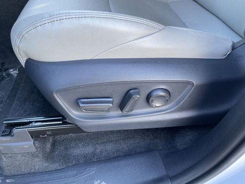 New 2025 Toyota Tacoma Limited image 4