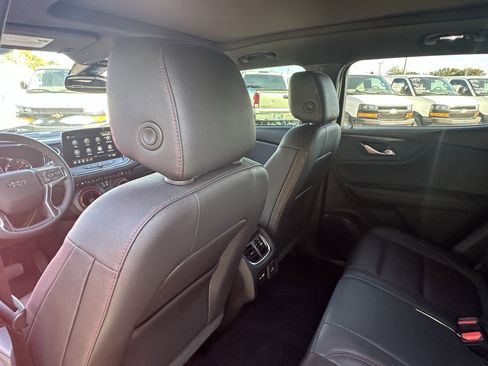 Used 2023 Chevrolet Blazer RS w/ Enhanced Convenience Package image 34