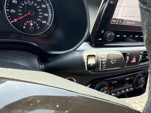 Used 2023 Kia Forte GT-Line w/ GT-Line Technology Package FWD image 31