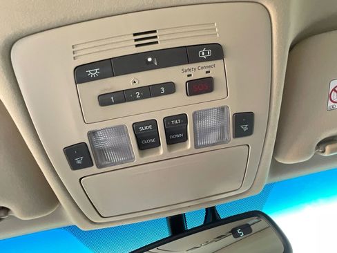 Used 2011 Lexus ES 350 FWD image 20