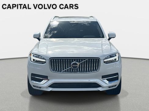 Certified 2023 Volvo XC90 B6 Plus image 2