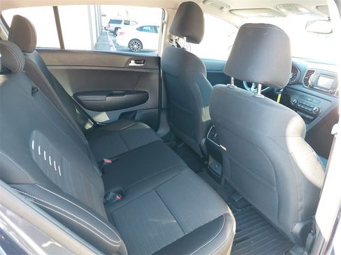 Used 2017 Kia Sportage LX w/ LX Popular Package image 31