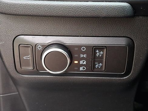 Certified 2022 Ford Escape SE w/ SE Sport Appearance Package AWD/4WD image 26