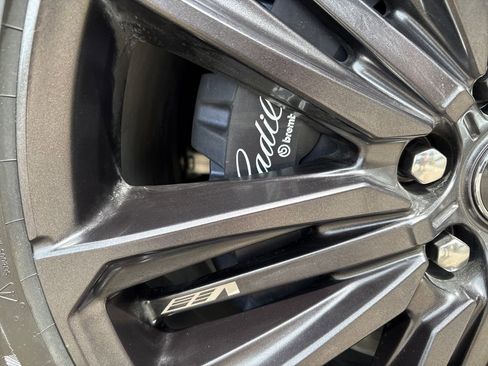 New 2026 Cadillac Lyriq AWD V w/ LPO, Floor Liner Package image 58