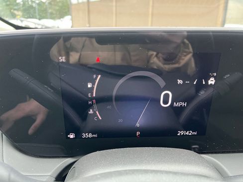 Used 2025 Buick Encore GX Preferred image 10