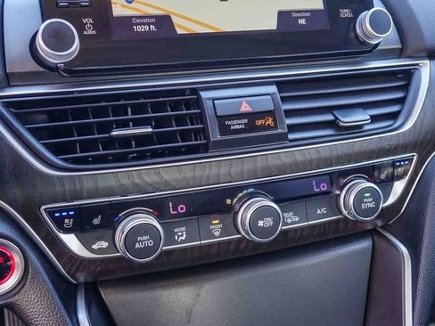 Used 2022 Honda Accord Touring image 21