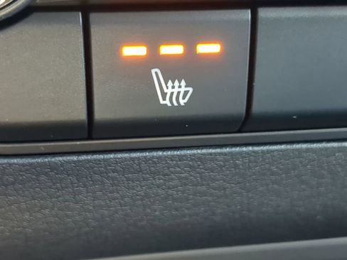 Certified 2025 MAZDA MAZDA3 s image 22