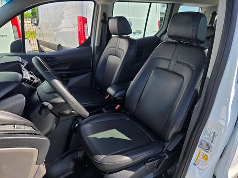 Used 2020 Ford Transit Connect XL FWD image 11