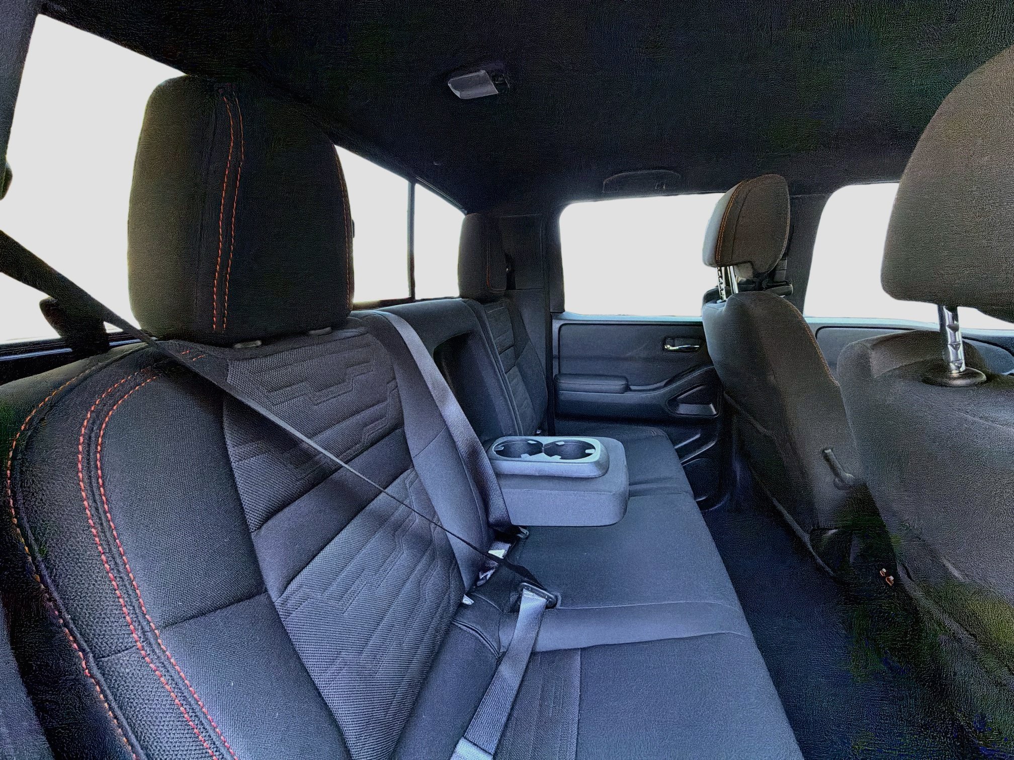 Used 2022 Nissan Frontier PRO-4X w/ Technology Package AWD/4WD image 23