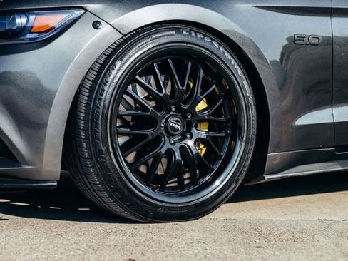 Used 2015 Ford Mustang GT Premium image 46