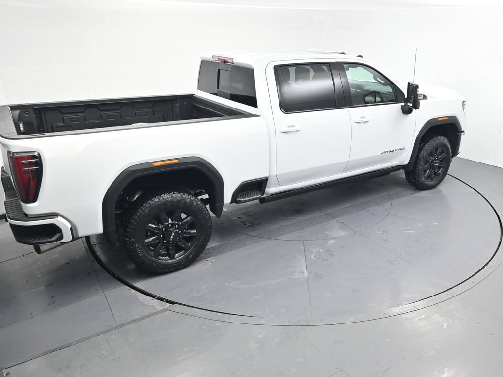 Used 2026 GMC Sierra 3500 AT4 w/ AT4 Premium Plus Package AWD/4WD image 7