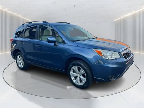 Used 2014 Subaru Forester 2.5i Premium w/ Popular Package #2 AWD/4WD image 3
