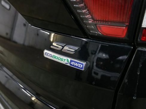 Used 2018 Ford Escape SE image 10