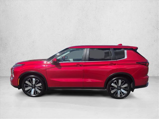 Used 2025 Mitsubishi Outlander SE FWD image 9