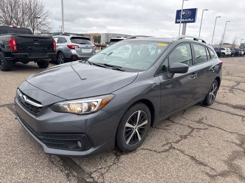 Used 2022 Subaru Impreza Premium image 1