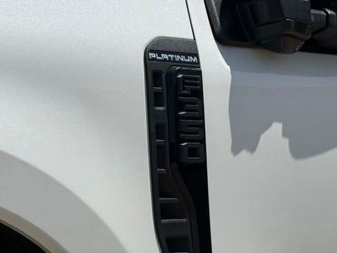 Certified 2025 Ford F350 Platinum AWD/4WD image 8