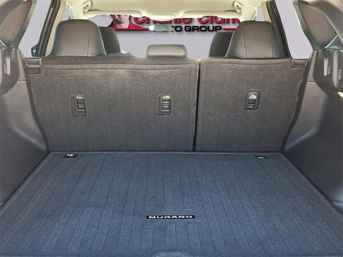 Used 2025 Nissan Murano SV image 11