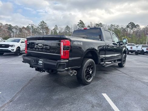 New 2026 Ford F250 Lariat w/ Black Appearance Package AWD/4WD image 8