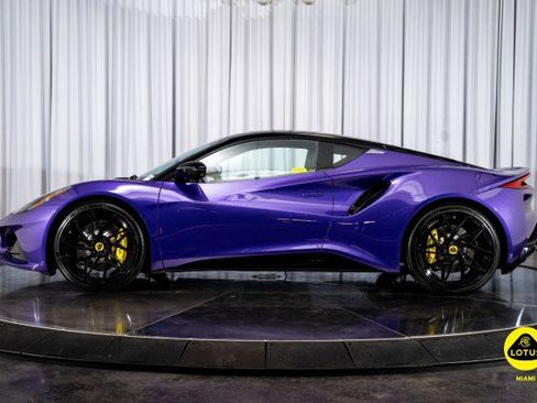 New 2026 Lotus Emira SE image 6