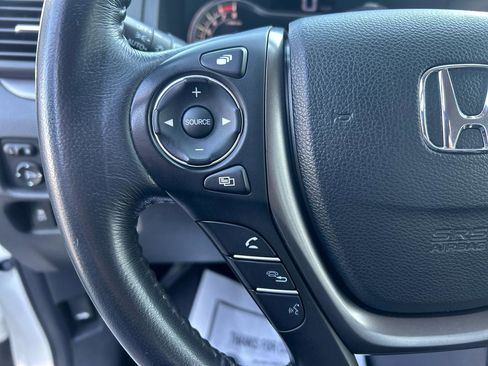 Used 2017 Honda Ridgeline RTL-T image 17