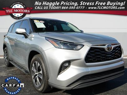 Used 2022 Toyota Highlander XLE