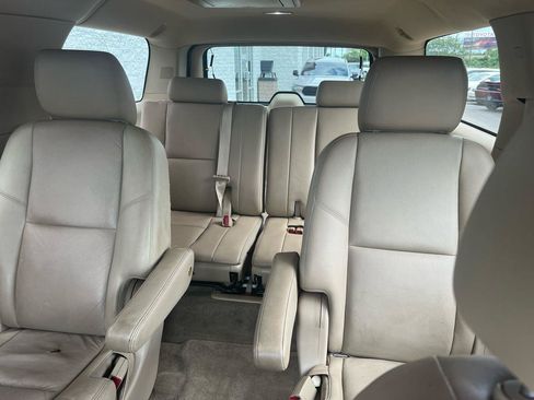 Used 2014 GMC Yukon XL Denali AWD/4WD image 13