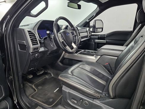 Used 2020 Ford F250 Platinum w/ FX4 Off-Road Package AWD/4WD image 15