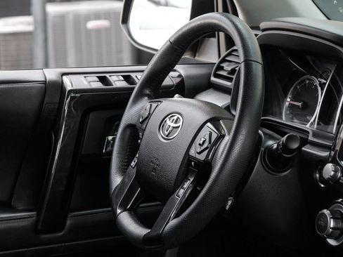 Used 2020 Toyota 4Runner TRD Pro AWD/4WD image 18