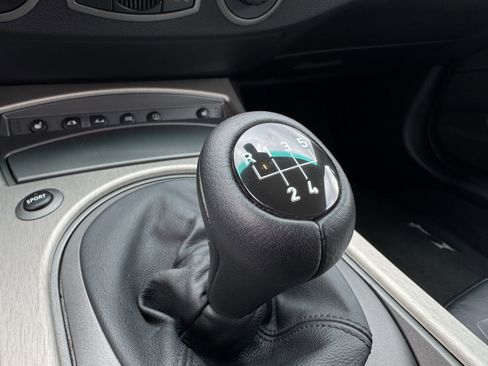 Used 2003 BMW Z4 2.5i image 20