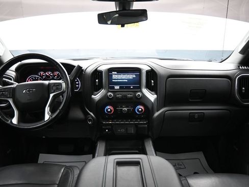 Used 2020 Chevrolet Silverado 1500 LT Trail Boss AWD/4WD image 14