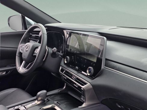 Used 2025 Lexus RX 350h w/ Accessory Package (Z1) image 18