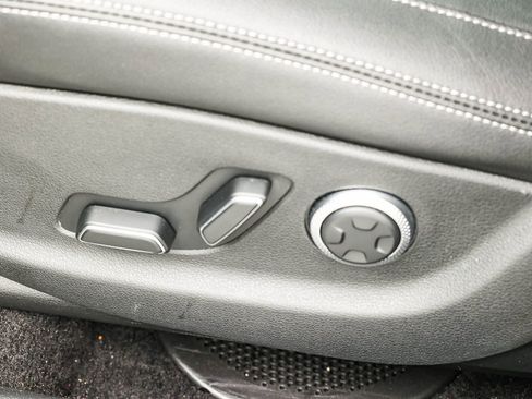 Used 2026 Genesis GV70 2.5T Select AWD/4WD image 23