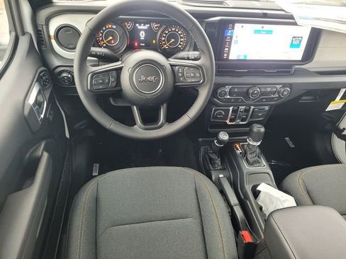 New 2026 Jeep Gladiator Sport image 9