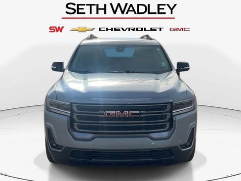 Used 2023 GMC Acadia AT4 image 2