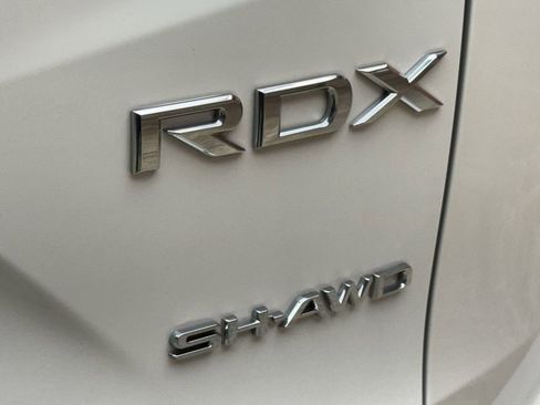 Used 2023 Acura RDX AWD w/ Technology Package image 5