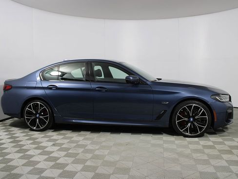 Used 2023 BMW 530e w/ M Sport Package image 22