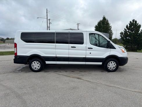 Used 2019 Ford Transit 350 XLT image 8