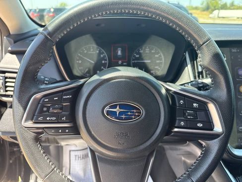 Used 2023 Subaru Outback Premium AWD/4WD image 8