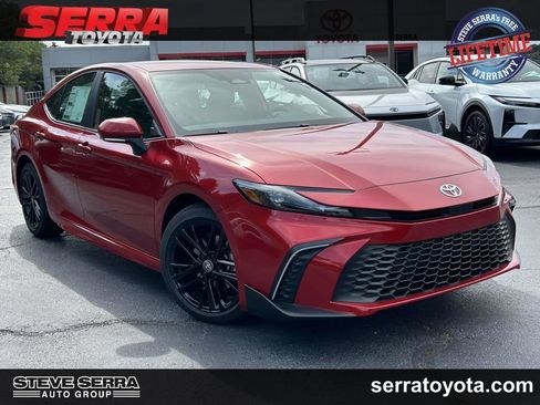 New 2026 Toyota Camry SE FWD image 1