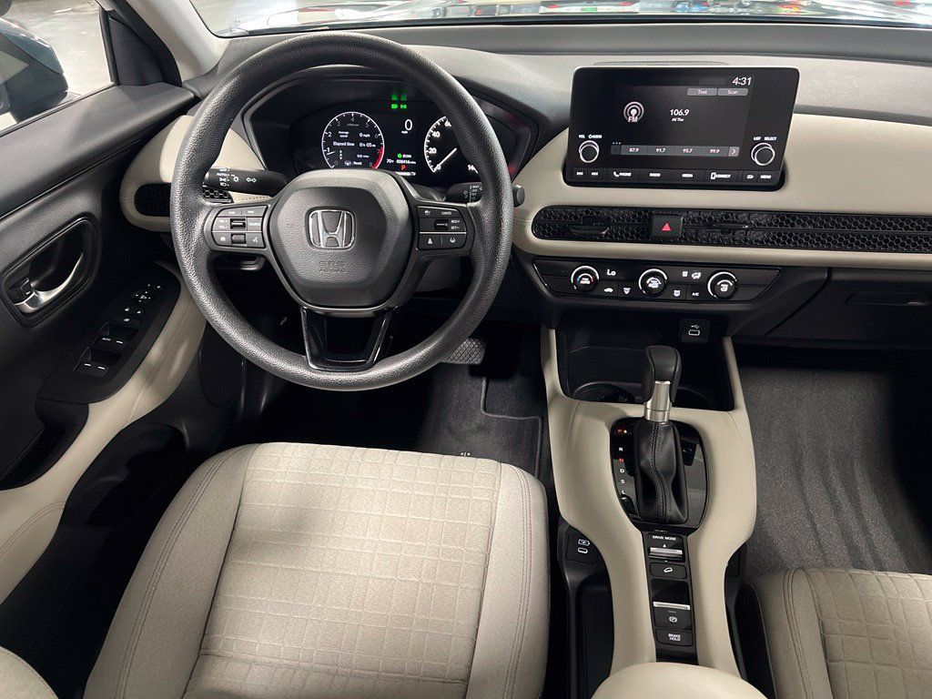 Used 2025 Honda HR-V LX image 29