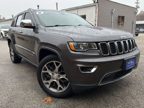 Used 2019 Jeep Grand Cherokee Limited image 1