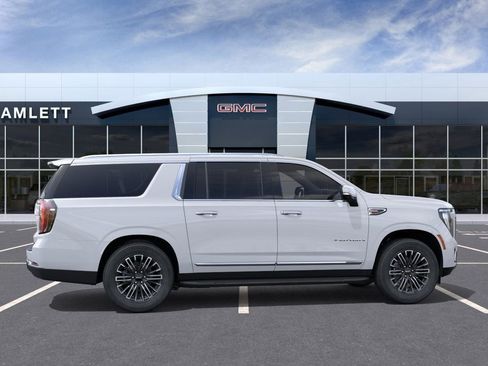 New 2026 GMC Yukon XL Elevation w/ Elevation Premium Package image 5