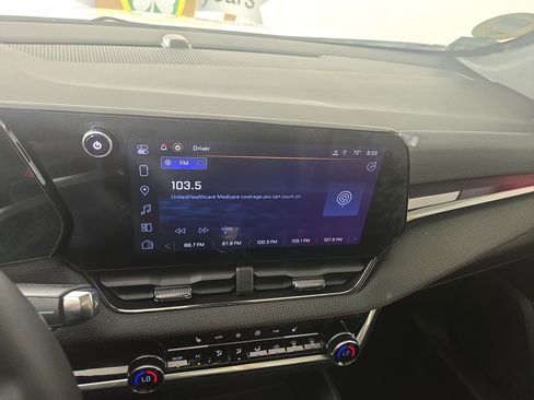 Used 2025 Chevrolet Equinox RS image 18