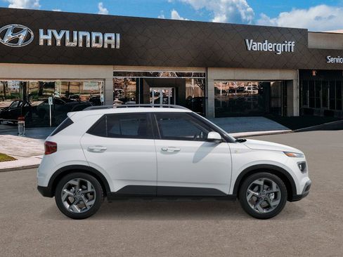 New 2026 Hyundai Venue SEL image 7