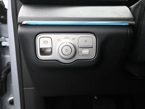 Used 2026 Mercedes-Benz GLE 450 4MATIC image 11