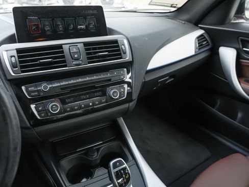 Used 2017 BMW 230i Coupe image 11